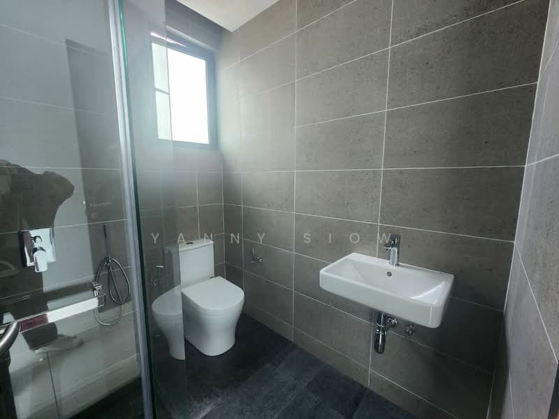 Kondominium untuk Dijual di The Valley Residences @ SkySierra - Yanny Siow - Bathroom - PropertyGuru.com.my