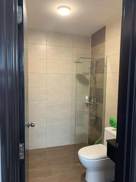 Service Residence for Sale at Molek Regency - Kevin Ho - Bathroom - PropertyGuru.com.my