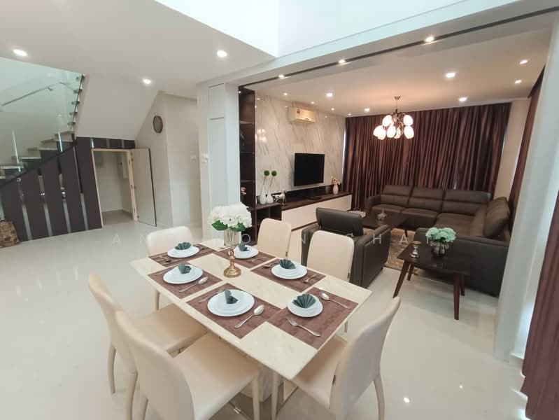 Condominium for Rent at Medini Signature - Ang Boon Chai - Dining Room - PropertyGuru.com.my