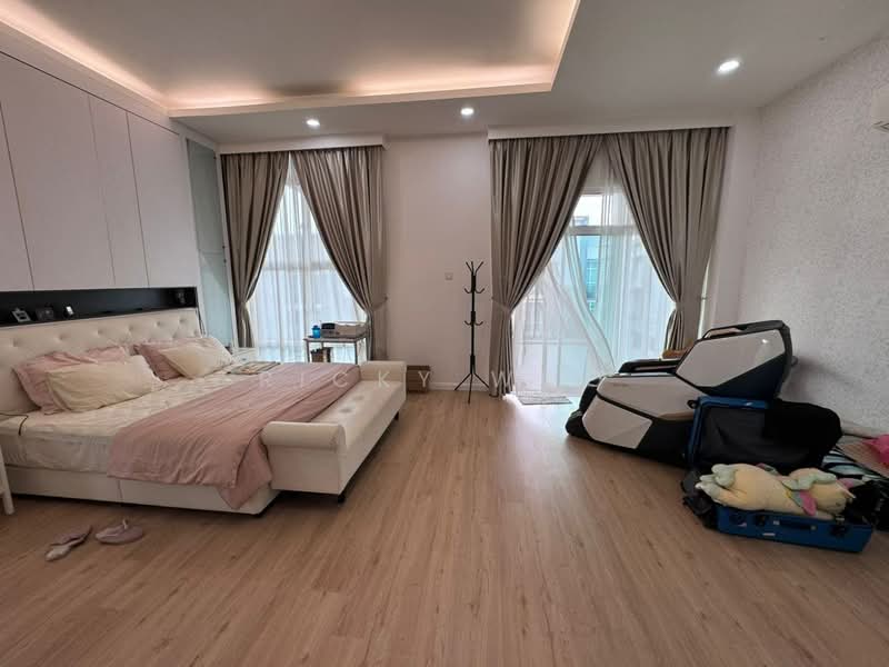 Rumah Kluster untuk Dijual di Nusa Sentral (Iskandar Puteri (Nusajaya)) - Ricky Woo - Master Bedroom - PropertyGuru.com.my