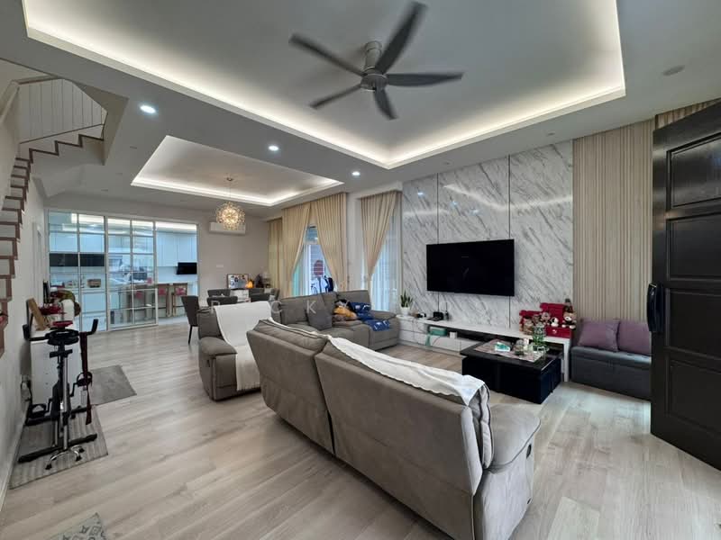 Rumah Kluster untuk Dijual di Nusa Sentral (Iskandar Puteri (Nusajaya)) - Ricky Woo - Living Room - PropertyGuru.com.my