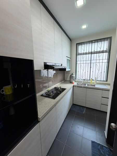 Rumah Teres 2 Tingkat untuk Dijual di Setia Tropika (Johor Bahru) - Jit Sin Cheah - Kitchen - PropertyGuru.com.my