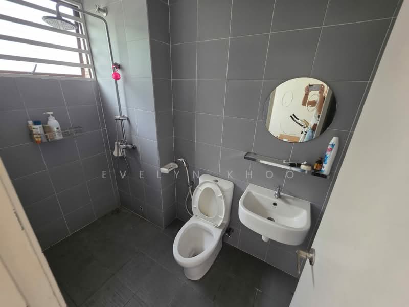 Rumah Teres 2 Tingkat untuk Disewa di M Residence (Rawang) - Evelyn Khoo - Bathroom - PropertyGuru.com.my