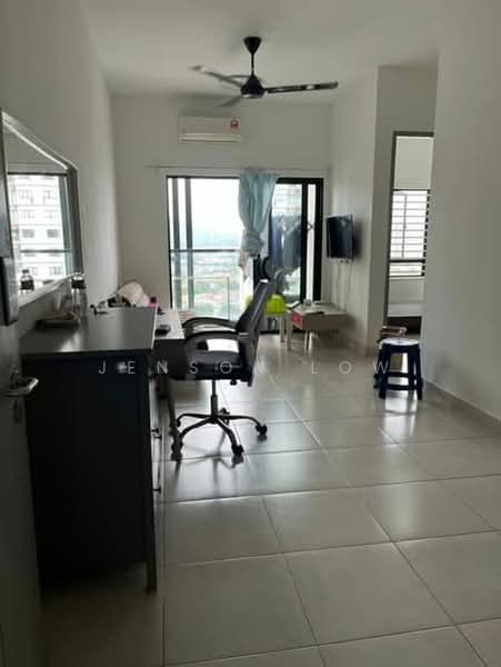 Kediaman Servis untuk Disewa di VIM 3 @ Desa Park North - Jenson Low - Living Room - PropertyGuru.com.my