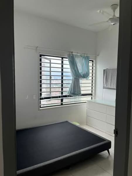 Kediaman Servis untuk Disewa di VIM 3 @ Desa Park North - Jenson Low - Bedroom - PropertyGuru.com.my