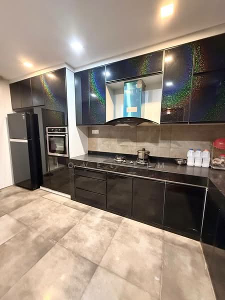 Rumah Teres 2 Tingkat untuk Dijual di Taman Megah Ria (Masai) - Jovel Lim - Kitchen - PropertyGuru.com.my
