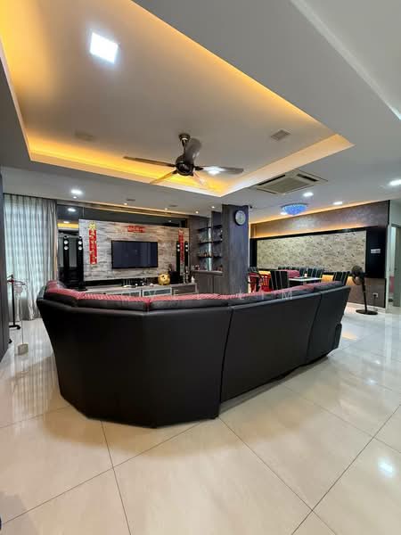 Rumah Teres 2 Tingkat untuk Dijual di Taman Megah Ria (Masai) - Jovel Lim - Living Room - PropertyGuru.com.my