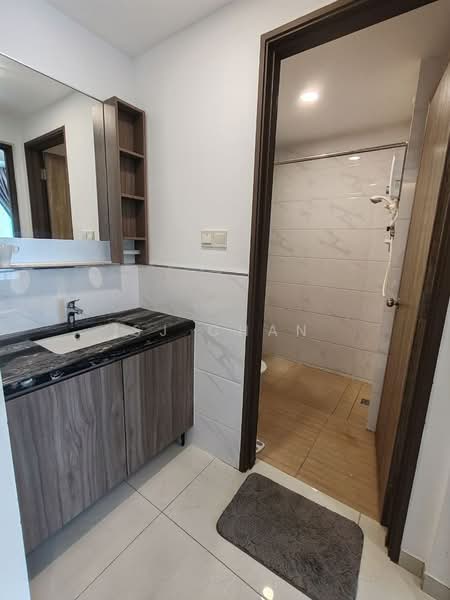Servis Apartment untuk Disewa di Country Garden Central Park - SJ CHAN - Bathroom - PropertyGuru.com.my