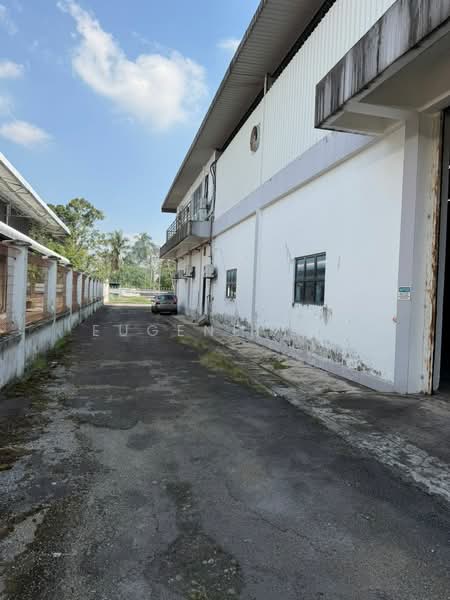 Detached Factory for Sale in Kampung Sungai Rambai (Jenjarom) - Eugene Yap - PropertyGuru.com.my