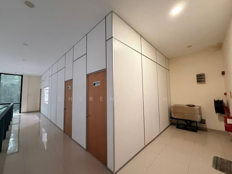 Kilang Terpisah untuk Disewa di Taman Industri Alam Jaya (Puncak Alam) - Sherene Goh - Corridor - PropertyGuru.com.my
