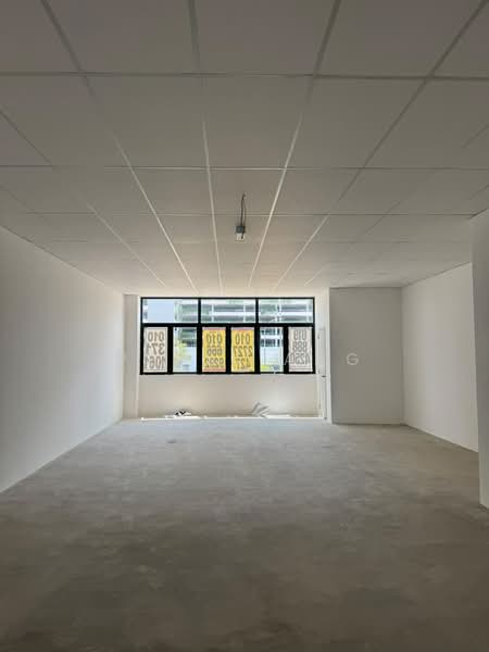 Shop / Office untuk Disewa di Dengkil (Selangor) - Pepsi Ang - Interior - PropertyGuru.com.my