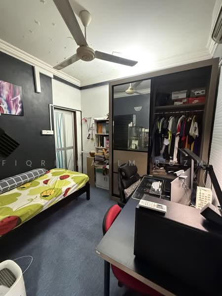 Rumah Teres 1 Tingkat untuk Dijual di Taman Cheras Jaya (Cheras) - Fiqri Hazim Rozmi - Bedroom - PropertyGuru.com.my