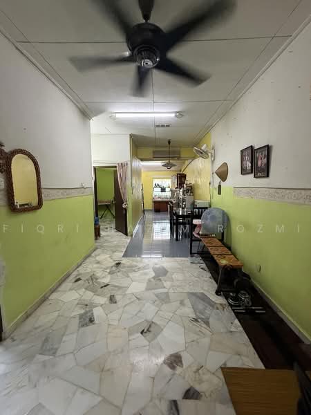 Rumah Teres 1 Tingkat untuk Dijual di Taman Cheras Jaya (Cheras) - Fiqri Hazim Rozmi - Corridor - PropertyGuru.com.my