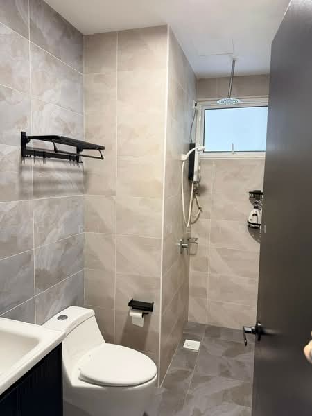 Service Residence for Sale at Pinnacle Tower - Christine Poh - Bathroom - PropertyGuru.com.my