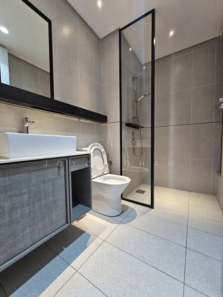Service Residence for Sale at Millerz Square Serviced Residence - Joyce Chan - Bathroom - PropertyGuru.com.my