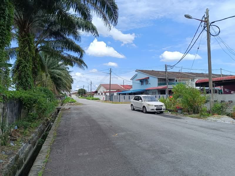Rumah Teres 1-Tingkat untuk Dijual di Langkap (Perak) - Razlan Hamzah - Exterior - PropertyGuru.com.my