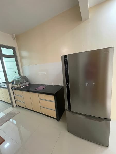 Condominium for Sale at All Seasons Park - Cy Issac Lee - Kitchen - PropertyGuru.com.my