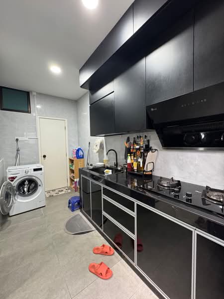 3-storey Terraced House for Sale in Mutiara Rini (Skudai) - Doreen Wong - PropertyGuru.com.my