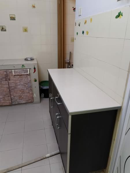 Apartment for Rent at Enggang Apartment - Abby Woo - Kitchen - PropertyGuru.com.my