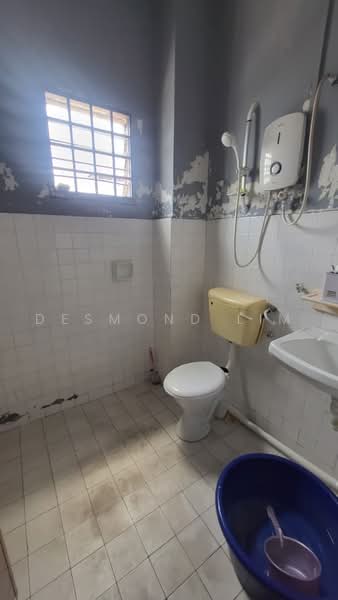Rumah Teres 2 Tingkat untuk Dijual di Ulu Tiram (Johor) - Desmond Lim - Bathroom - PropertyGuru.com.my