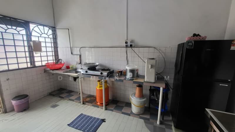 Rumah Teres 2 Tingkat untuk Dijual di Ulu Tiram (Johor) - Desmond Lim - Kitchen - PropertyGuru.com.my