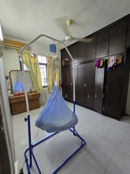 Rumah Flat untuk Dijual di Taman Bukit Jambul - Cy Issac Lee - Bedroom - PropertyGuru.com.my