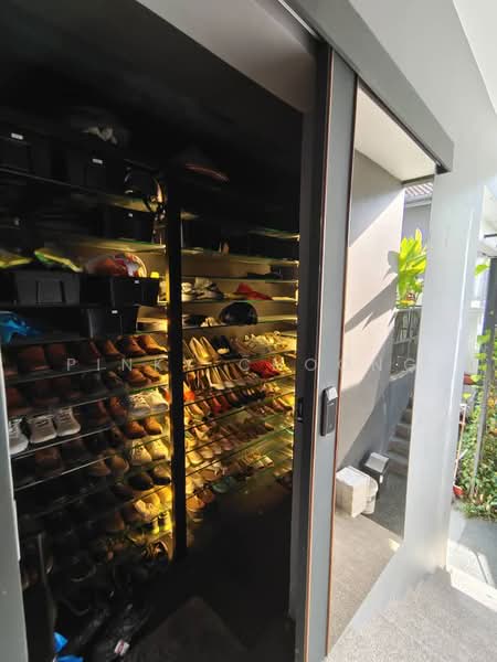 Bungalow for Sale in Valencia (Sungai Buloh) - Pinky Choong - PropertyGuru.com.my