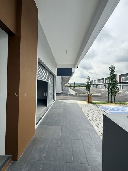 Shop / Office untuk Disewa di Bandar Serenia (Dengkil) - Fiqri Hazim Rozmi - Exterior - PropertyGuru.com.my