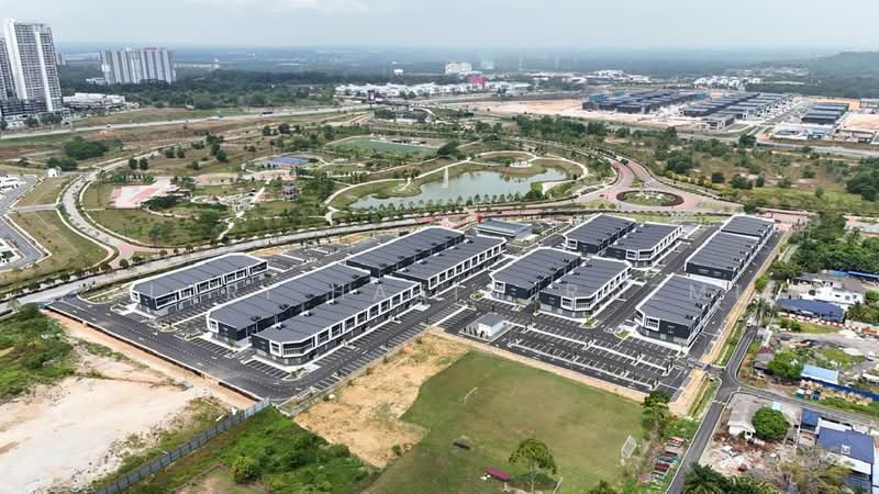 Shop / Office untuk Disewa di Bandar Serenia (Dengkil) - Fiqri Hazim Rozmi - Exterior - PropertyGuru.com.my