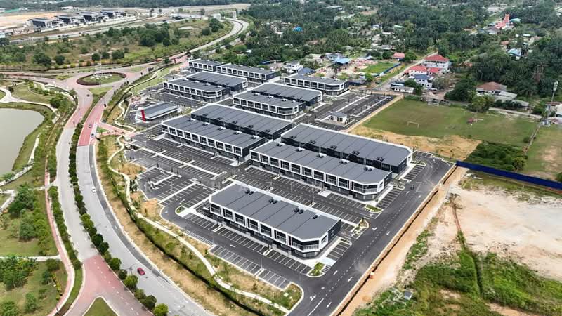 Shop / Office for Rent in Bandar Serenia (Dengkil) - Fiqri Hazim Rozmi - Exterior - PropertyGuru.com.my