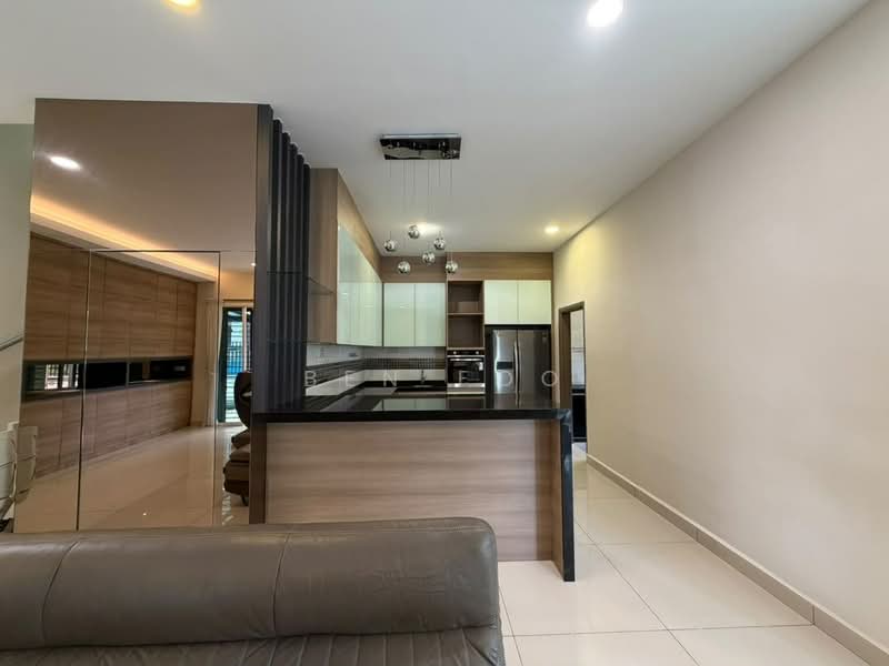 Semi-Detached House for Sale in Bandar Dato Onn (Tebrau) - Ben Foo - Kitchen - PropertyGuru.com.my