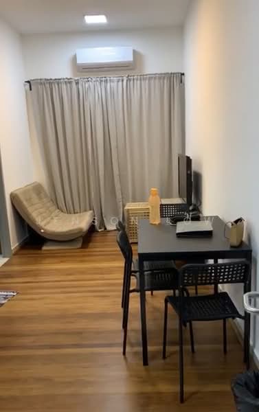 Service Residence for Sale at VIM 3 @ Desa Park North - Jenson Low - Living Room - PropertyGuru.com.my