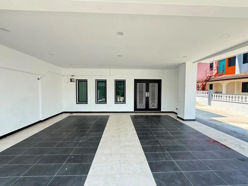 Semi-Detached House for Sale in Taman Air Biru (Pasir Gudang) - Kratos Wong - PropertyGuru.com.my