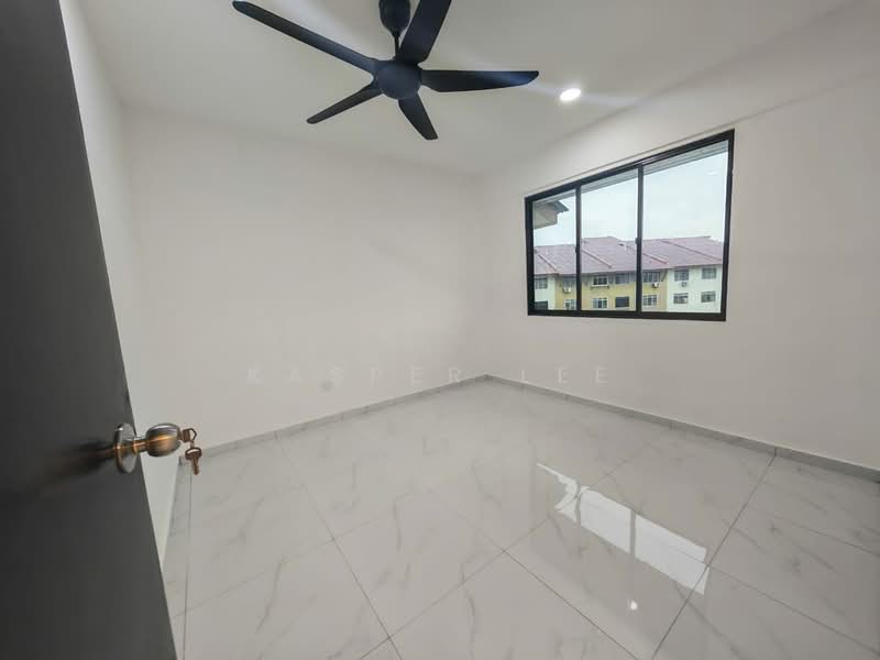 Rumah Flat untuk Dijual di Rumah Pangsa Sri Orkid (Ehsan Jaya) - Kasper Lee - Interior - PropertyGuru.com.my