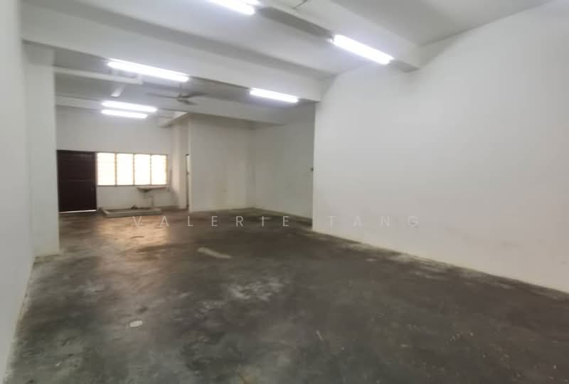 Kedai untuk Disewa di Saujana Damansara (Damansara Damai) - Valerie Tang - Interior - PropertyGuru.com.my