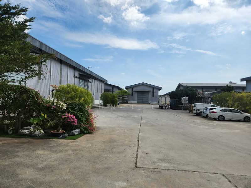 Warehouse for Rent in Kampung Baru Subang (Sungai Buloh) - John Liew - Exterior - PropertyGuru.com.my