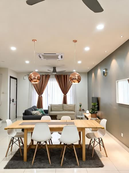 Rumah Teres 2-Tingkat untuk Disewa di Bandar Baru Bangi (Selangor) - Sya Rusli - Living Room - PropertyGuru.com.my