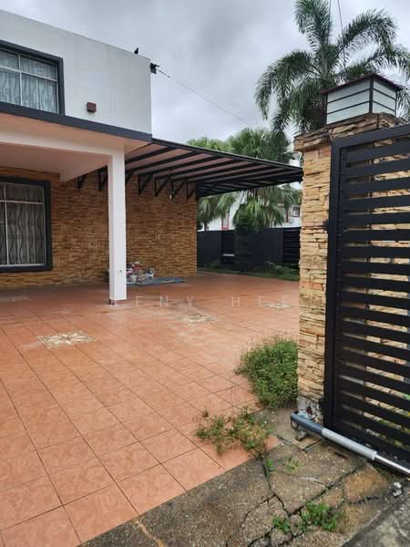 Rumah Teres 2 Tingkat untuk Dijual di Setia Tropika (Johor Bahru) - Reny Hee - Exterior - PropertyGuru.com.my