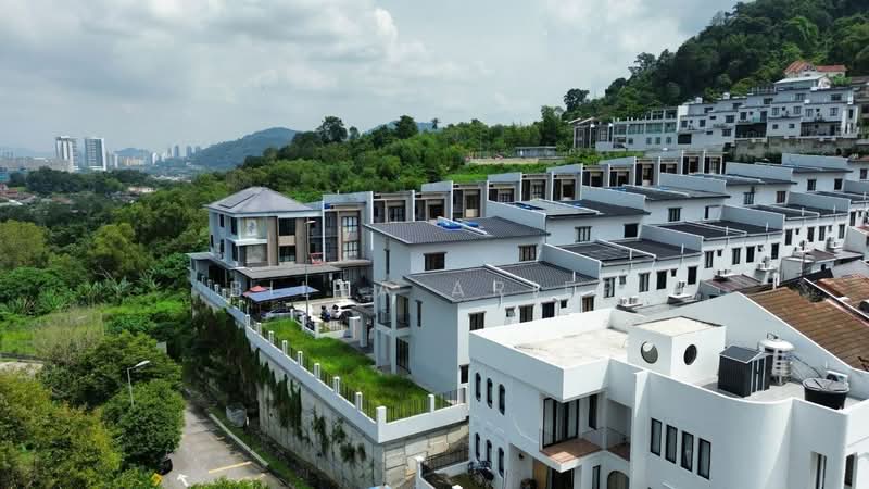 Rumah Teres 3 Tingkat untuk Dijual di Ukay Bistari (Ulu Kelang) - BILYA ARIFF - PropertyGuru.com.my