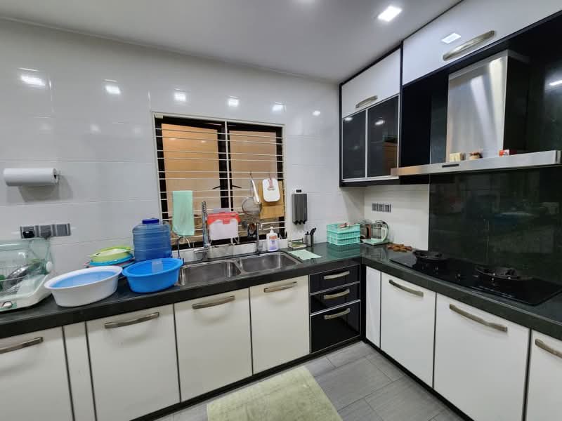 Semi-Detached House for Sale in Taman Bukit Prima (Cheras) - Jun Ming - Kitchen - PropertyGuru.com.my