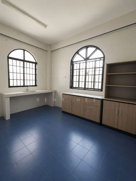 Semi-Detached House for Sale in Kampung Bahru (Johor Bahru) - Reny Hee - Kitchen - PropertyGuru.com.my