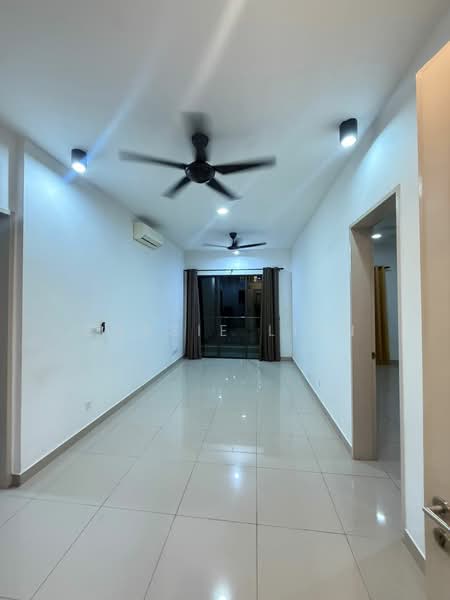 Servis Apartment untuk Disewa di Citizen @ Old Klang Road - Cassie Lian - Living Room - PropertyGuru.com.my
