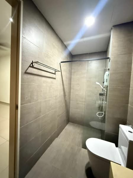 Servis Apartment untuk Disewa di Citizen @ Old Klang Road - Cassie Lian - Bathroom - PropertyGuru.com.my