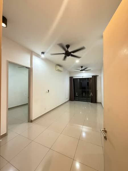 Servis Apartment untuk Disewa di Citizen @ Old Klang Road - Cassie Lian - Living Room - PropertyGuru.com.my