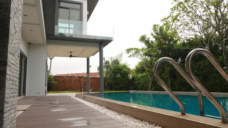 Bungalow for Sale in Bukit Gita Bayu (Seri Kembangan) - Esharani . - PropertyGuru.com.my