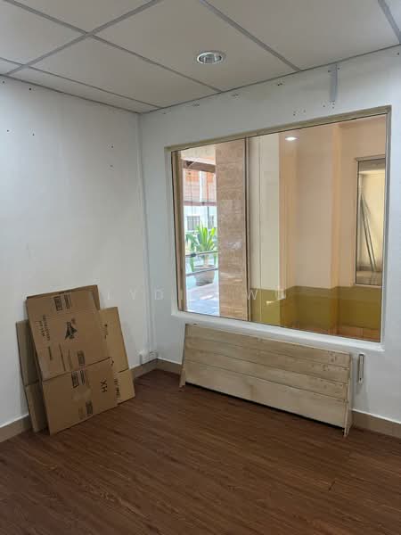 Pejabat Runcit untuk Disewa di Ampang Hilir (Ampang) - Lydia Wu - Interior - PropertyGuru.com.my