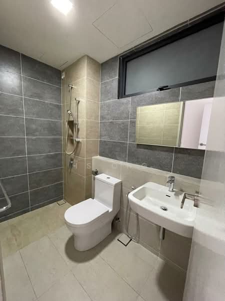Kediaman Servis untuk Disewa di Setia City Residences - HS Ong - Bathroom - PropertyGuru.com.my