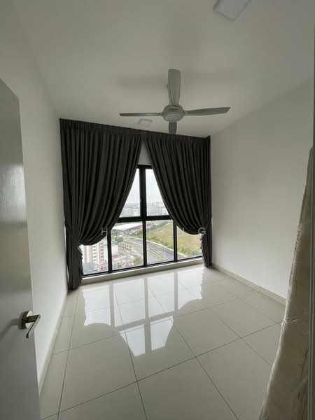 Kediaman Servis untuk Disewa di Setia City Residences - HS Ong - Living Room - PropertyGuru.com.my