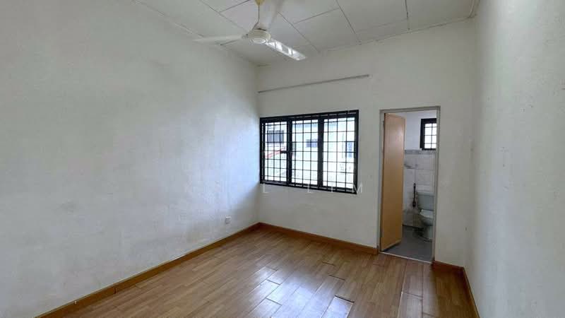 2-storey Terraced House for Sale in Taman Sri Putri (Skudai) - Karl Lim - Interior - PropertyGuru.com.my