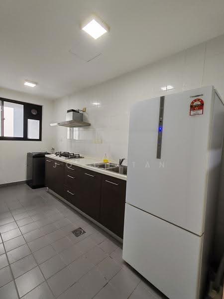 Kondominium untuk Disewa di Ujana Executive Apartment - Joyce Tan - Kitchen - PropertyGuru.com.my